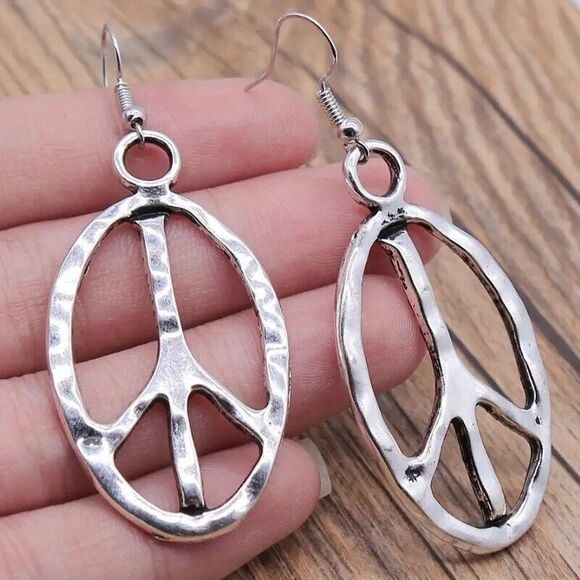 BOHO Hammered Peace Sign Earrings - Picture 1 of 4
